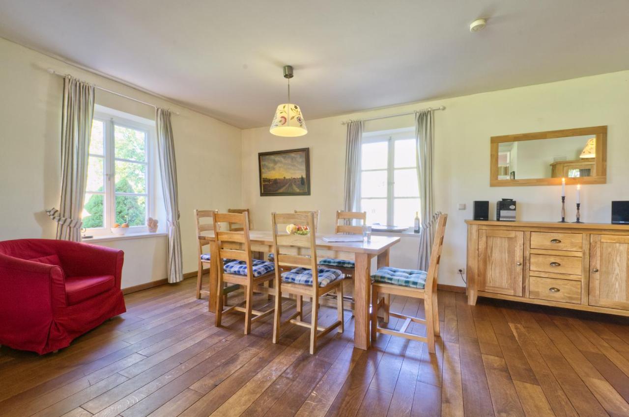 מארלו Reetdachhaus Mit Grossem Garten Und Kamin מראה חיצוני תמונה