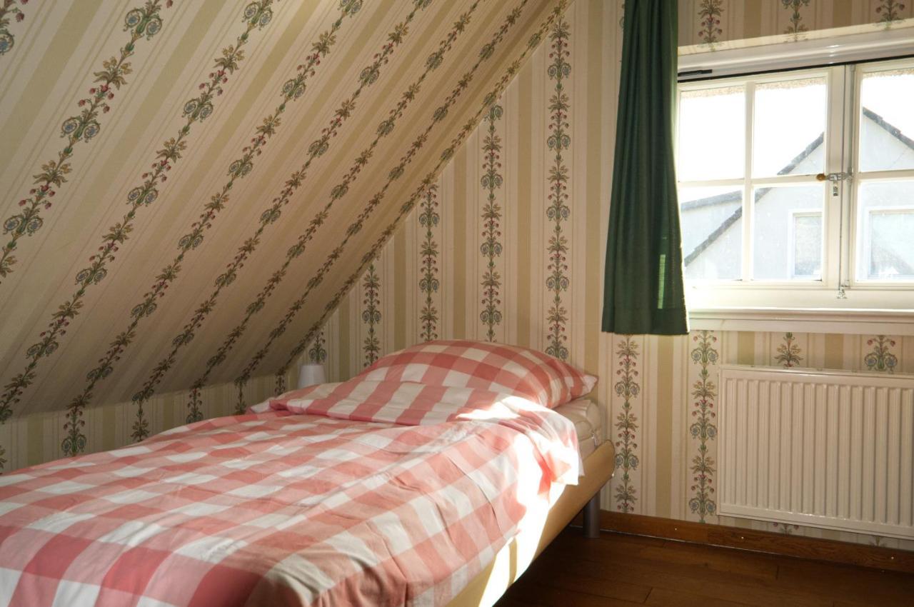 מארלו Reetdachhaus Mit Grossem Garten Und Kamin מראה חיצוני תמונה